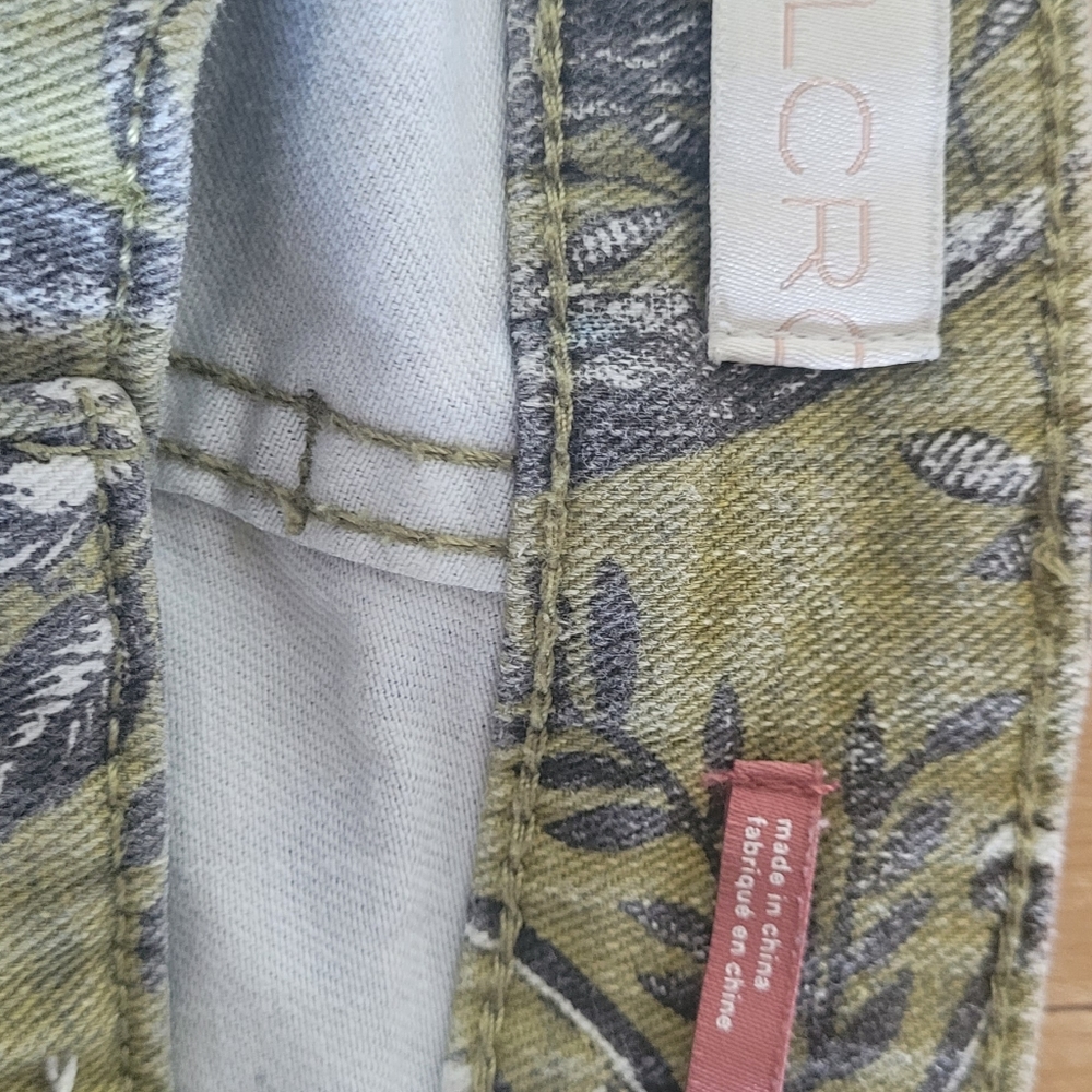 Cute pants - Picture 3 of 4